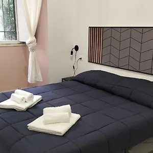 Tiberivs , Roma Italia
